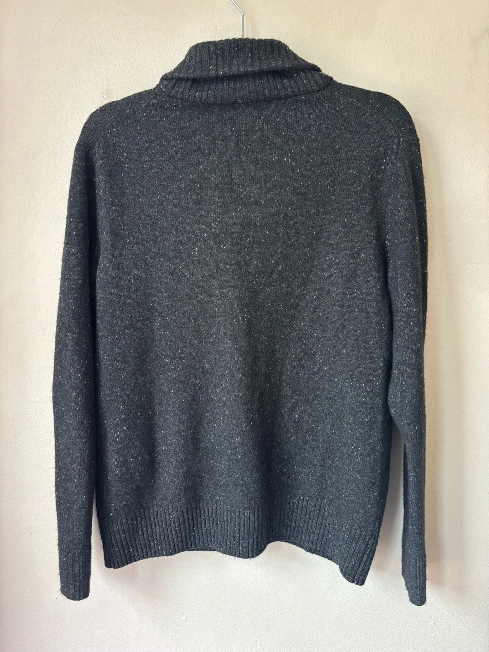 J. Crew Men’s Rugged Merino Donegal Shawl Collar Cardigan Gray size M charcoal